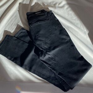 PAIGE Hoxton Ultra Skinny jeans